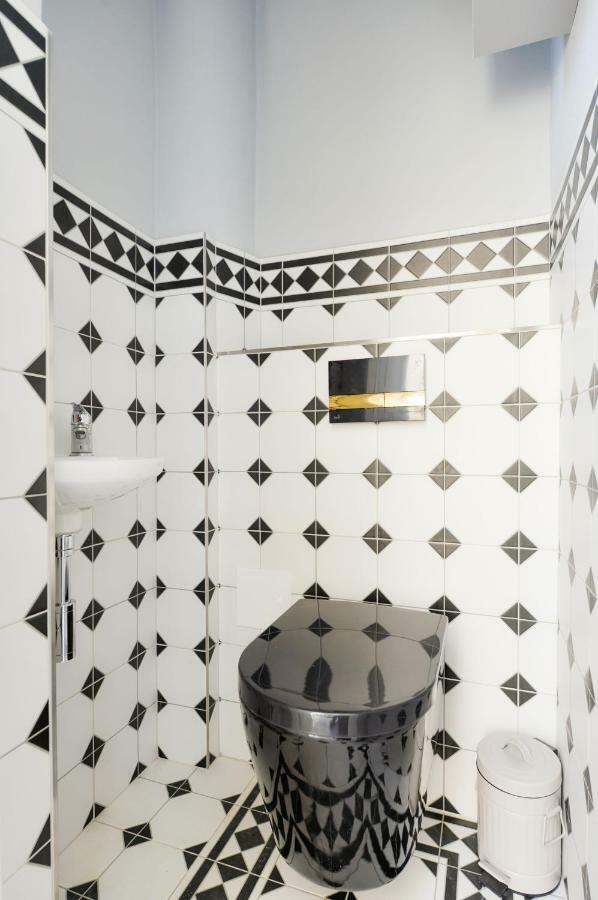 Glamour Frida Apartament *